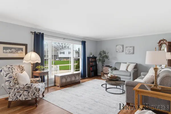 3434 Waterford CT NE, City Of Grand Rapids, MI 49525