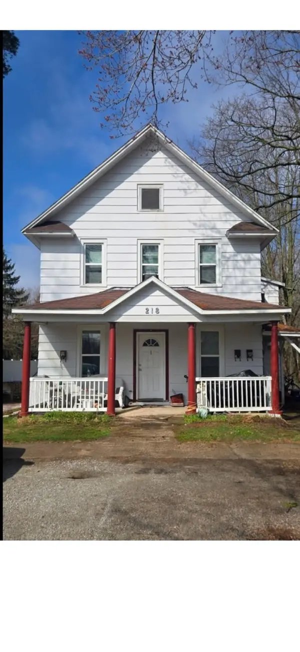 218 N Baldwin ST, Whitehall City, MI 49461