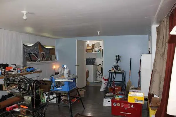 309 Centre ST N, Bow Island, AB T0K0G0