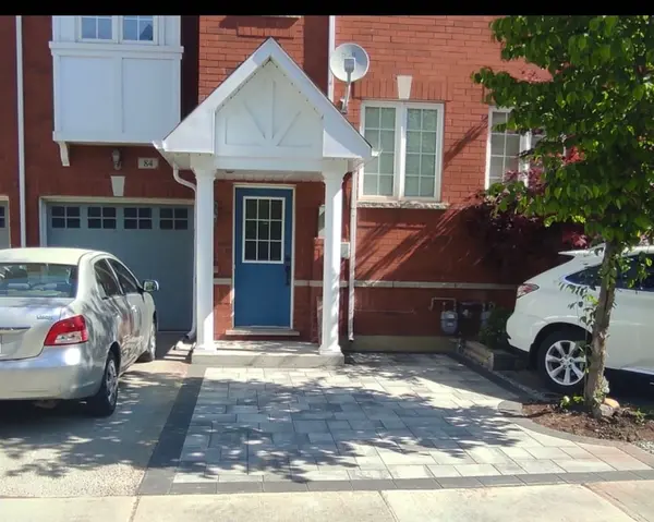 15 Old Colony RD #84, Richmond Hill, ON L4E 4L5