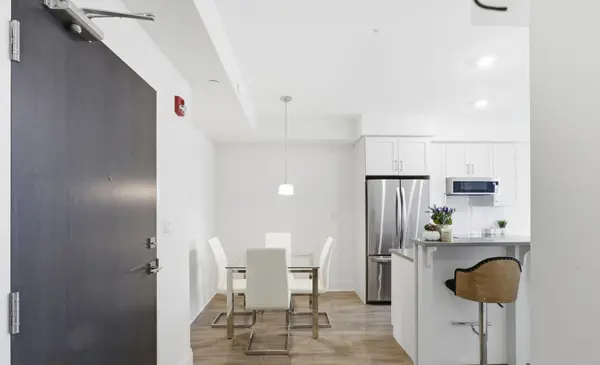 2 Adam Sellers ST #412, Markham, ON L6B 1P2