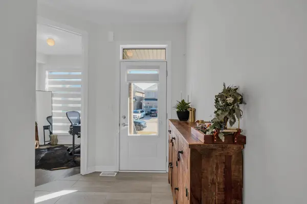 1386 Davis LOOP, Innisfil, ON L0L 1W0