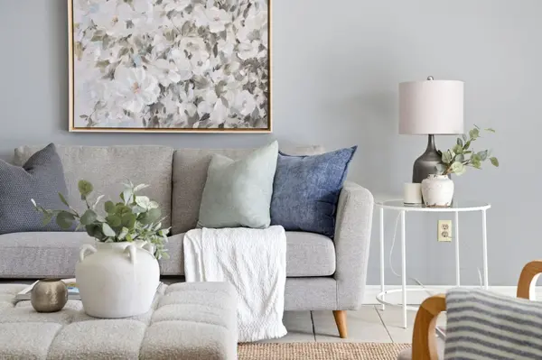 317 Milestone CRES, Aurora, ON L4G 3M2