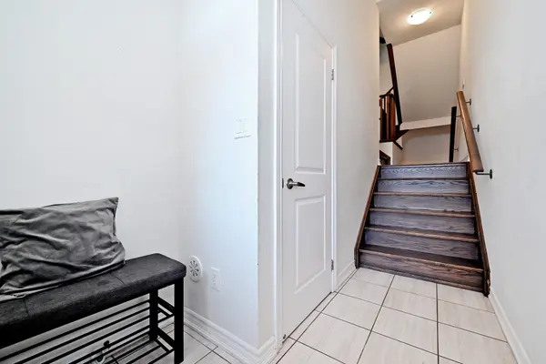 19 Gemma PL, Brampton, ON L6Z 1X9