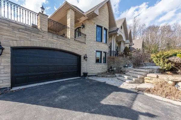 4 Valley Hill DR, Caledon, ON L7E 0B8