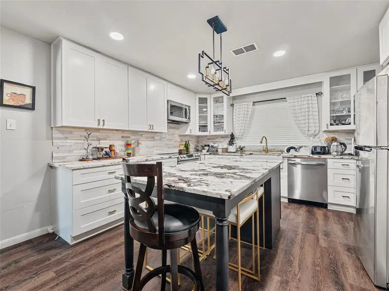 6455 El Toro Court, Fort Worth, TX 76133