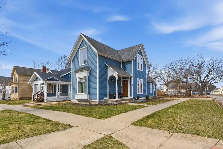 34 E Isabella AVE, Muskegon City, MI 49442