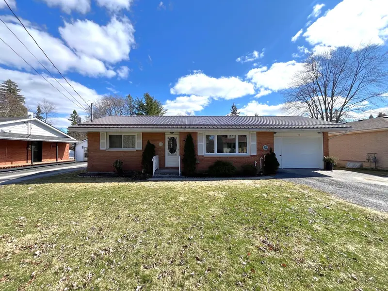 71 Elizabeth ST, Stirling-rawdon, ON K0K 3E0