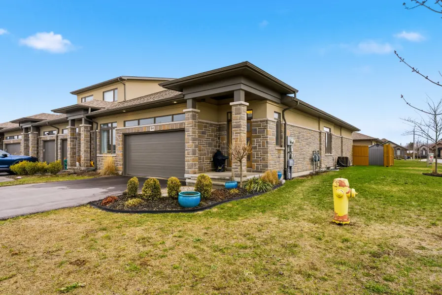 64 Covington CRES, Belleville, ON K8N 0L1