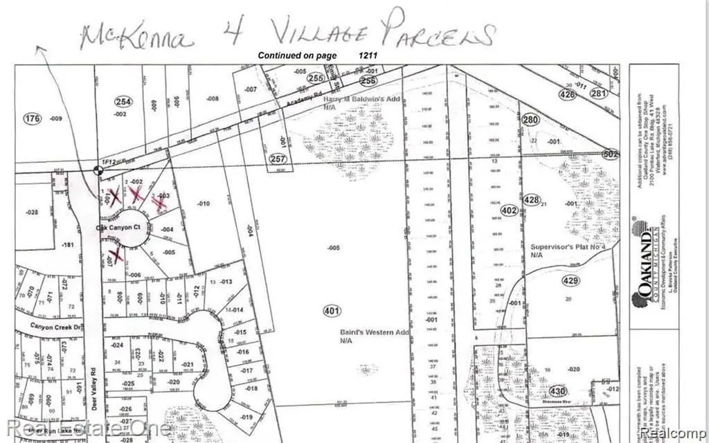 845 Oak Canyon CT, Holly Village, MI 48442