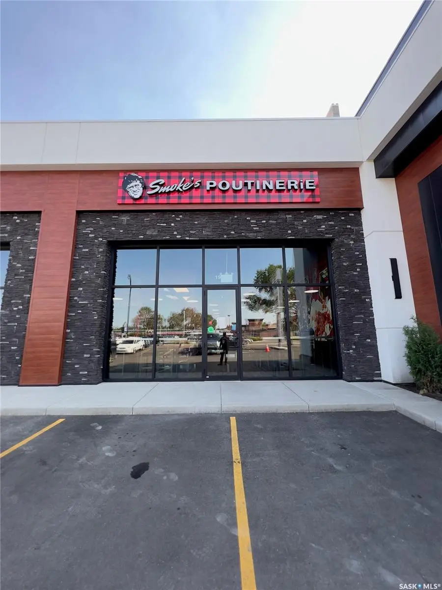 1920 8th STREET E, Saskatoon, SK S7H 0T7