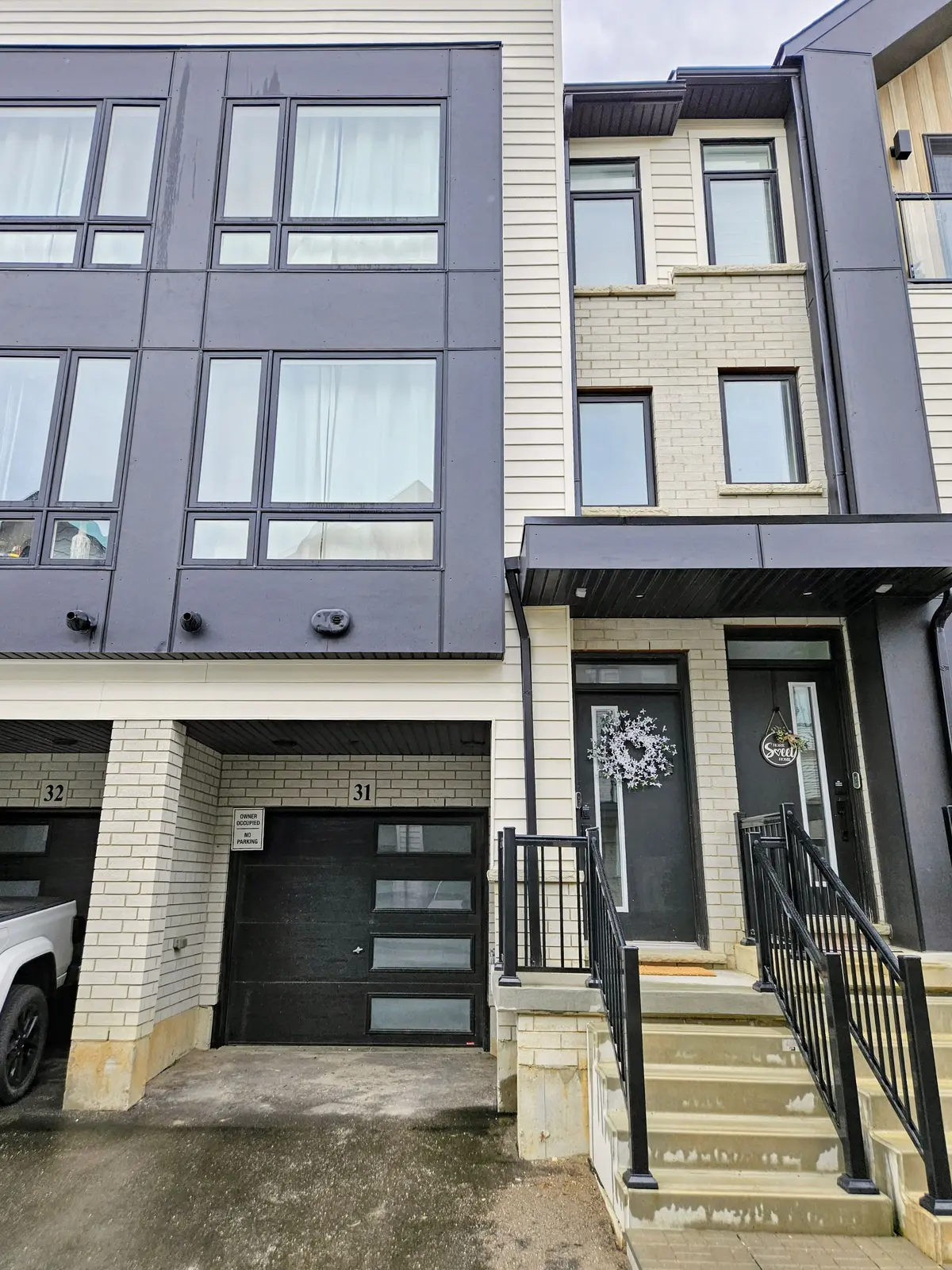 55 Tom Brown DR #31, Brant, ON N3L 0K3