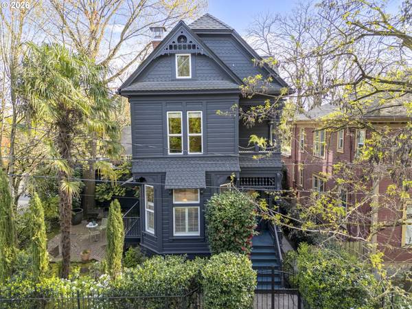 1232 SE BELMONT ST, Portland, OR 97214