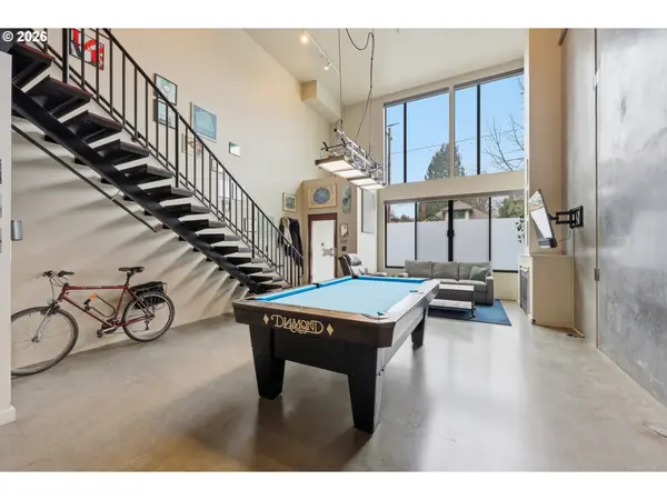 4426 SE HAWTHORNE BLVD #102,  Portland,  OR 97215