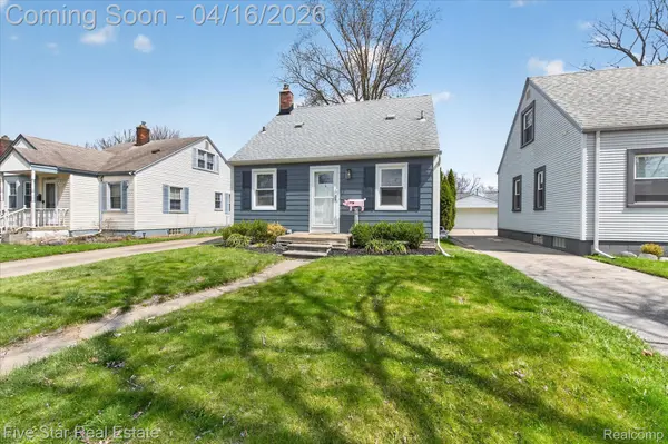 2819 Geneva ST, Dearborn, MI 48124