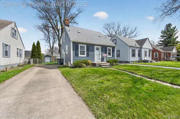 2819 Geneva ST, Dearborn, MI 48124