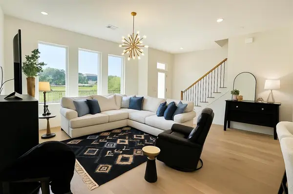 336 Nursery Lane, Fort Worth, TX 76114