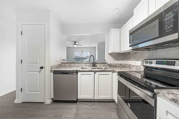 2200 E Trinity Mills Road #510, Carrollton, TX 75006