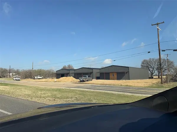 506 N Access Road #103, Clyde, TX 79510