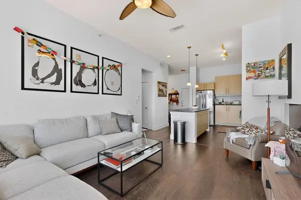 4414 Cedar Springs Road #318, Dallas, TX 75219