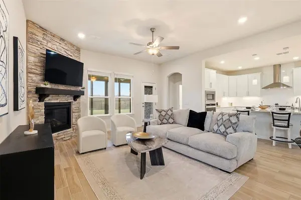 1002 Lakebend Court, Lewisville, TX 75010