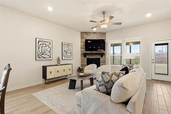 1002 Lakebend Court, Lewisville, TX 75010