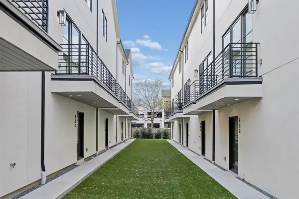 7207 Gaston Avenue #903, Dallas, TX 75214