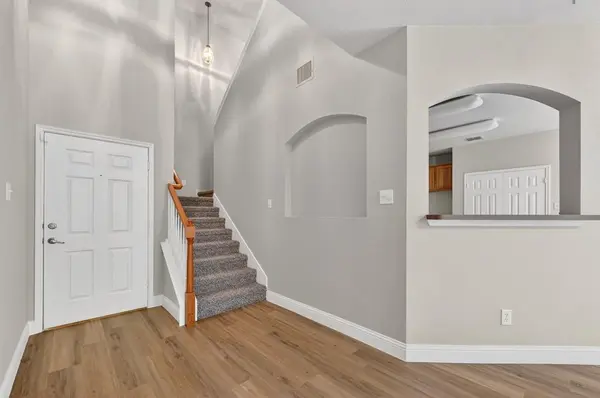 248 Turnberry Lane, Lewisville, TX 75067