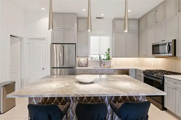 4211 Rawlins Street #525, Dallas, TX 75219