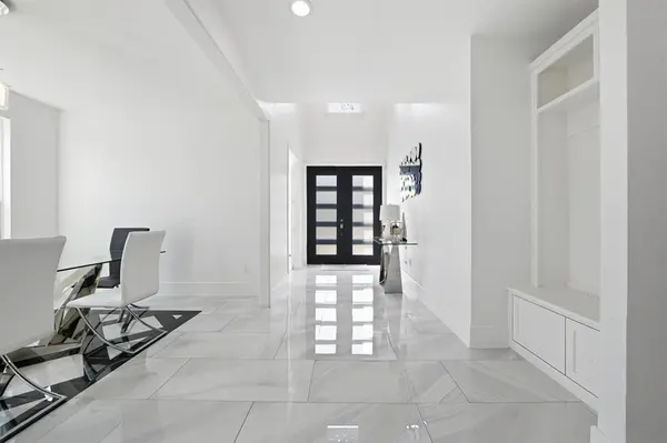 4002 Furey Street, Dallas, TX 75212