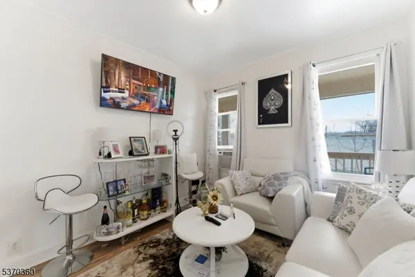 76 Heckel St, Belleville Twp., NJ 07109