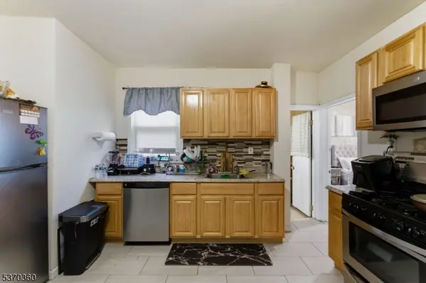 76 Heckel St, Belleville Twp., NJ 07109