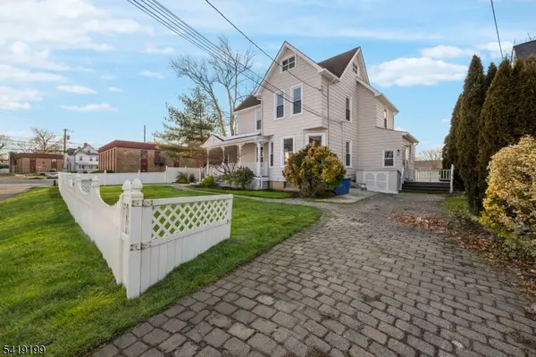 11 Eastern Ave, Somerville Boro, NJ 08876