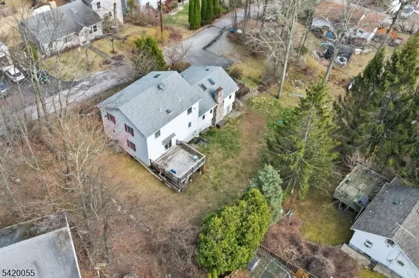 72 Hudson Dr, West Milford Twp., NJ 07480