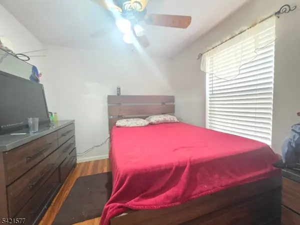 519 Fulton St, Elizabeth City, NJ 07206