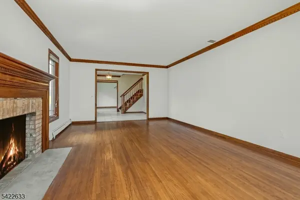 5 Darnay Rd, Morris Twp., NJ 07960