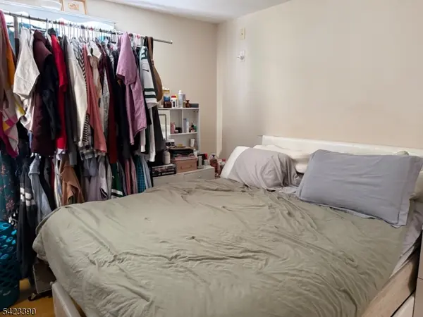 12 Storms Ave, Wanaque Boro, NJ 07420