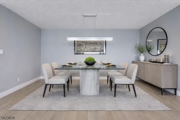 2 Claridge Dr #7KE, Verona Twp., NJ 07044