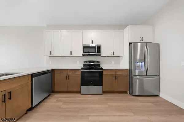 87 Mary St #506, Paterson City, NJ 07503