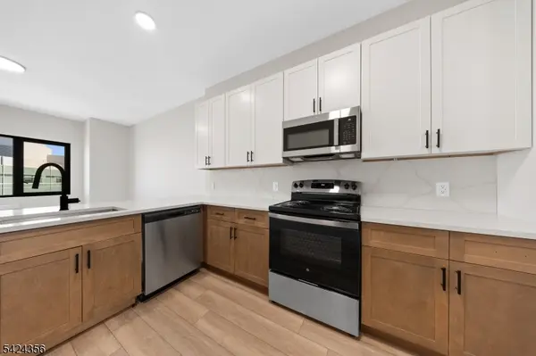 87 Mary St #506, Paterson City, NJ 07503