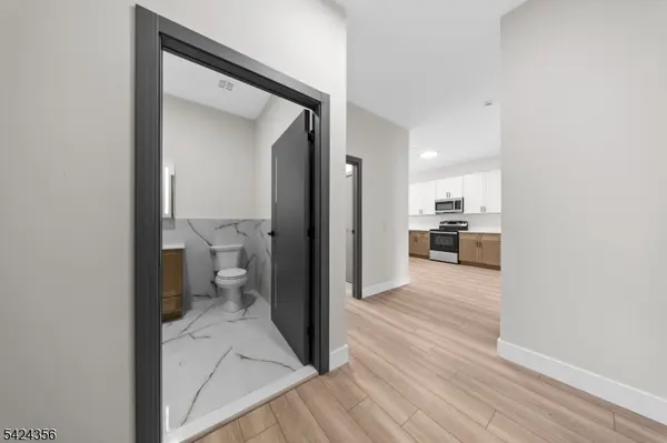 87 Mary St #506, Paterson City, NJ 07503