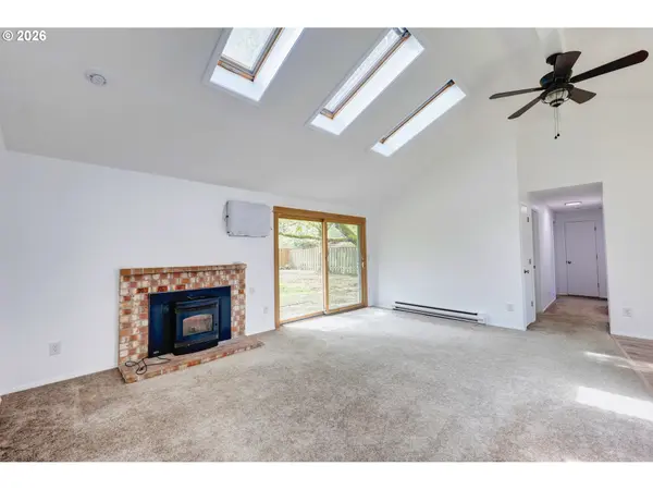 8216 SW STEVE ST, Tigard, OR 97223