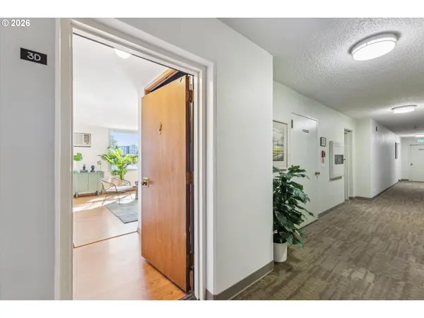 1220 NE 17TH AVE #3D, Portland, OR 97232