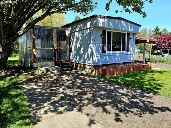 1905 WAVERLY DR #17, Albany, OR 97322