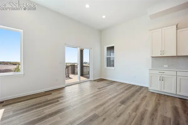 8663 Noreen Falls DR, Colorado Springs, CO 80924