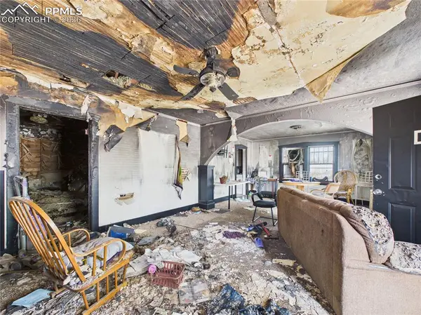 807 E 12th ST, Pueblo, CO 81001