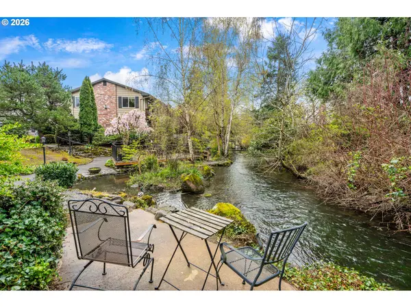 8333 SE 23RD AVE #A, Portland, OR 97202