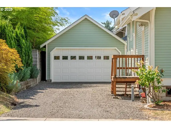 395 N SHERIDAN ST, Mt Angel, OR 97362