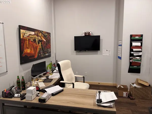 7524 SE 52ND AVE, Portland, OR 97206