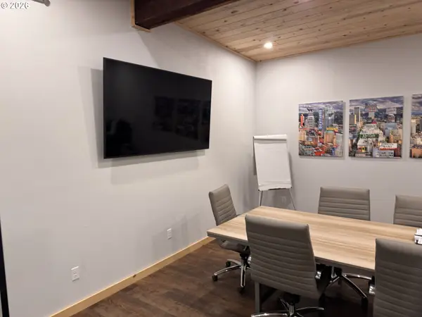 7524 SE 52ND AVE, Portland, OR 97206